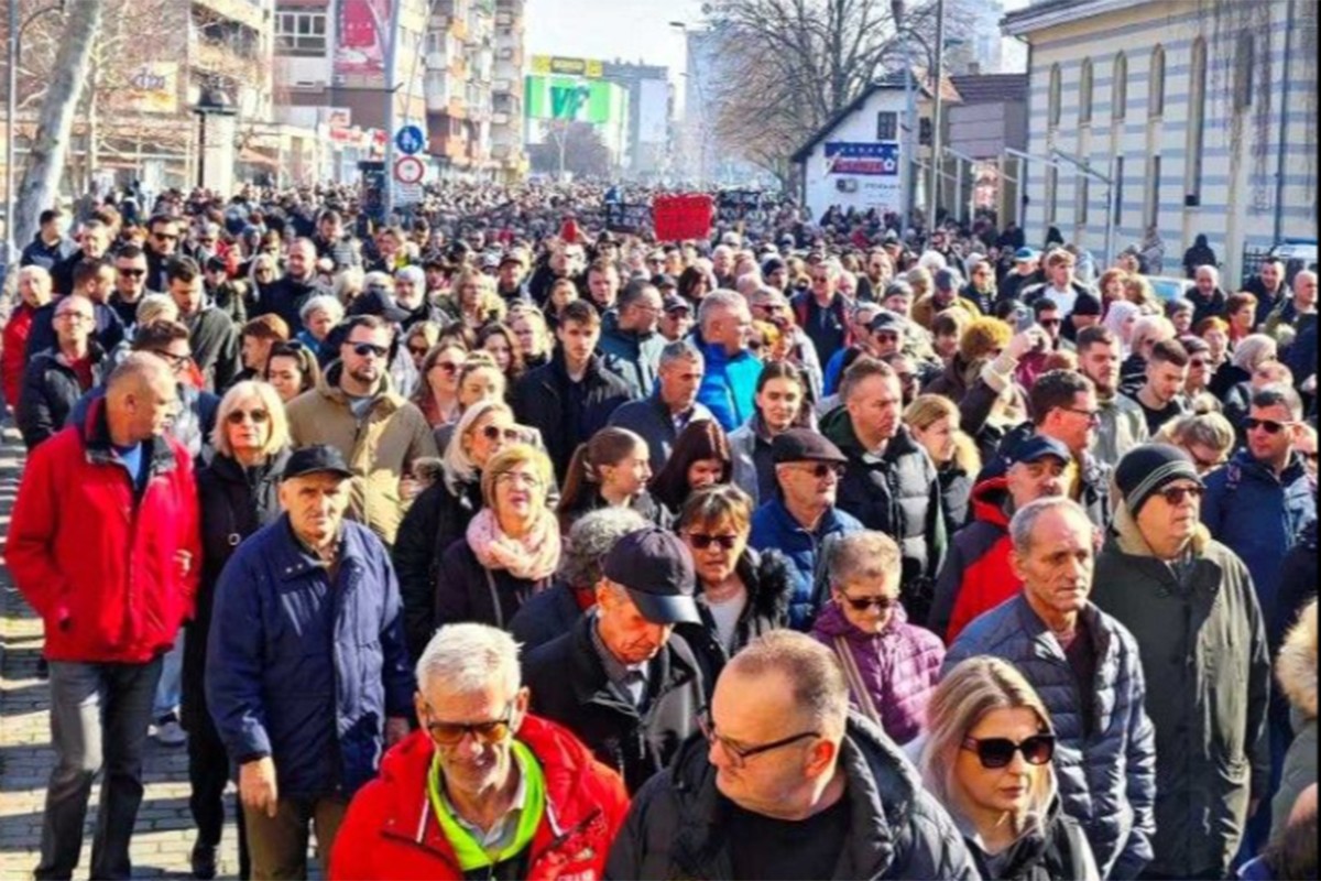 Brojni Zeničani izašli na ulice i digli glas protiv inflacije i poskupljenja