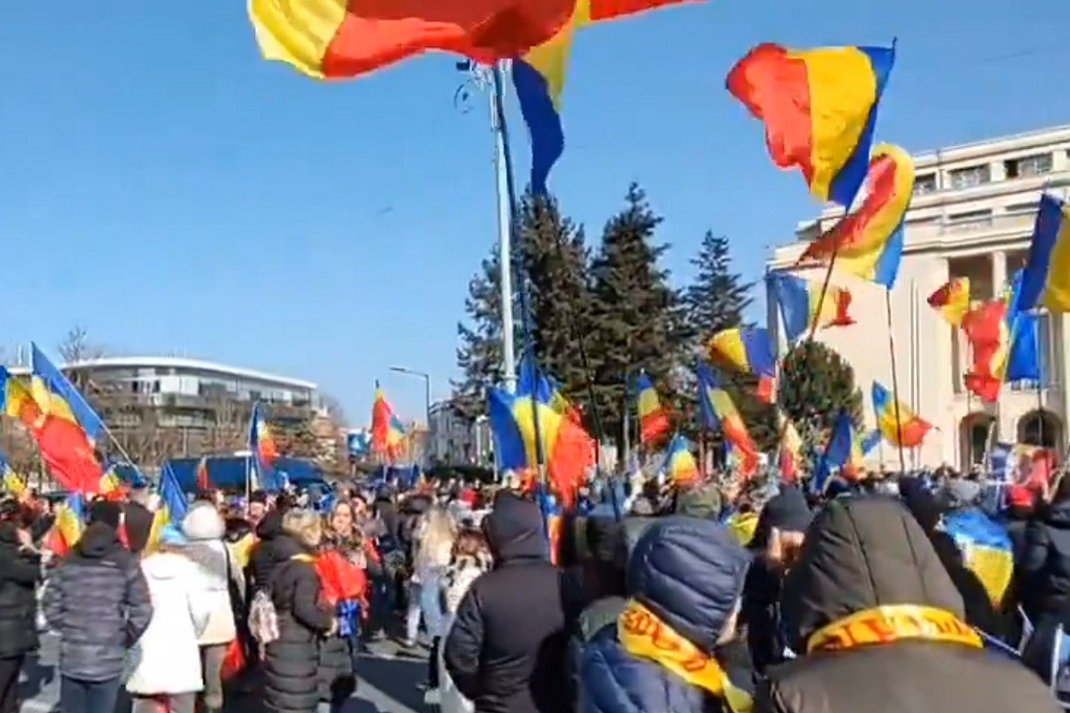 Demonstranti se sukobili sa policijom u Rumuniji (VIDEO)