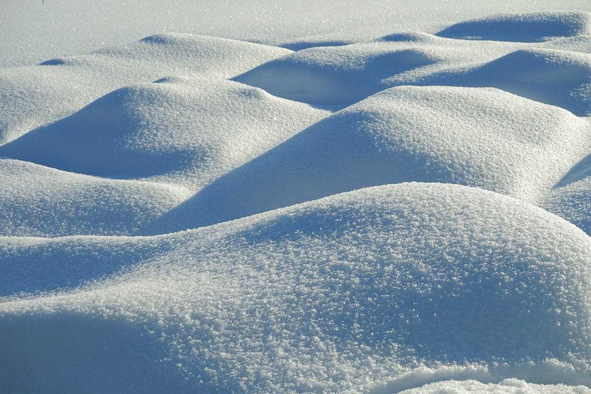 Zima se ne predaje: Snijeg opet pada u BiH (VIDEO)