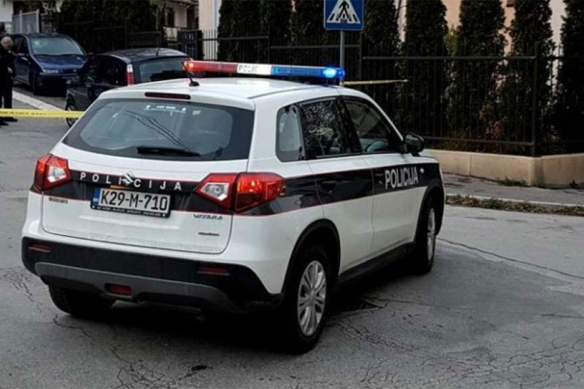 Pucnjava ispred suda u BiH: Povrijeđena jedna osoba (VIDEO)