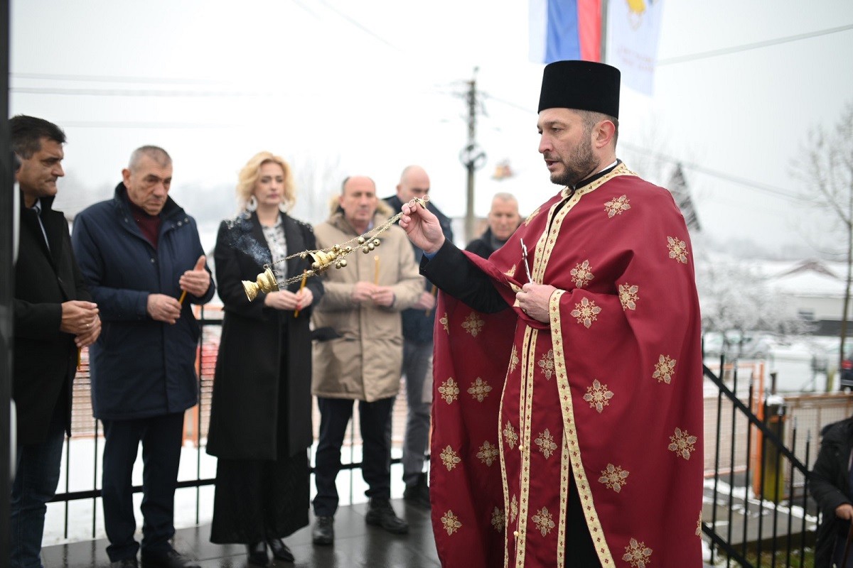 U Motikama služen parastos za 16 boraca VRS
