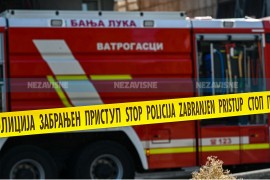Gorio stan u Banjaluci, intervenisalo devet vatrogasaca (FOTO)