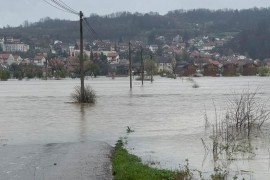 Una se u Kostajnici ne smiruje, vanredno stanje ostaje na snazi
