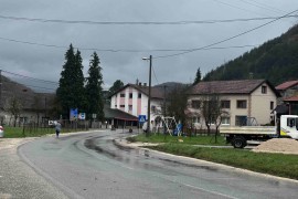 Jezero: Voda se povlači u korita, putevi prohodni