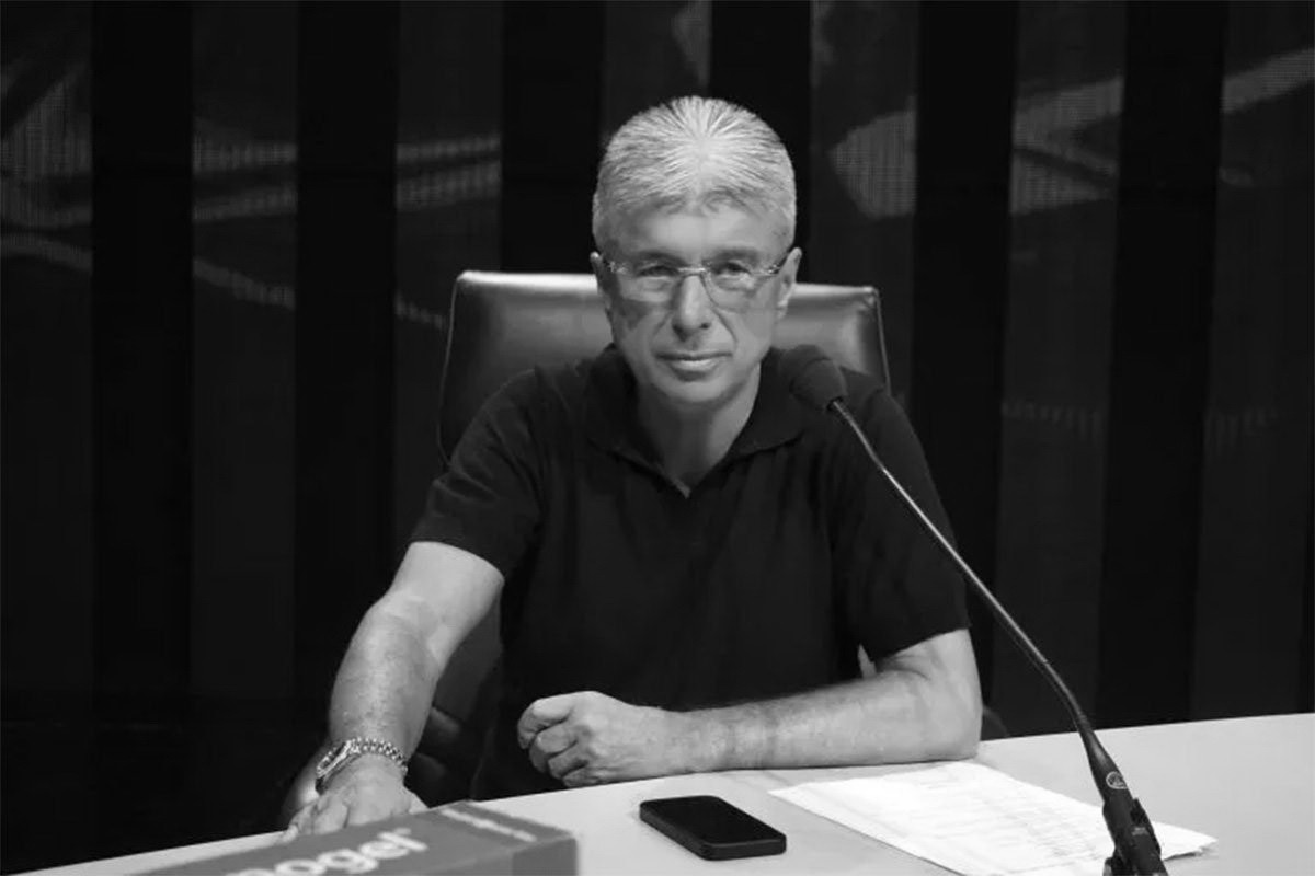Umro Saša Popović Umro Saša Popović