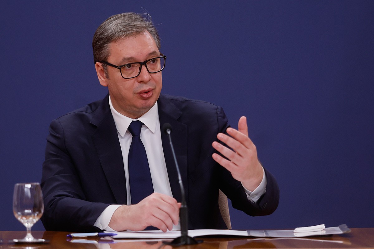 Vučić: Sutrašnji protest je ilegalan