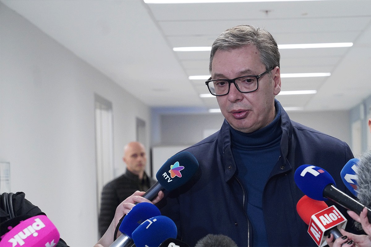 Vučić: Pozvaćemo FBI i FSB da istraže navodnu upotrebu zvučnog topa