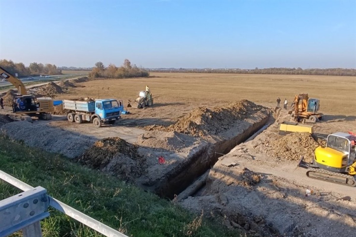 Obustavljen veliki projekat u Brčkom zbog neplaćanja izvođaču