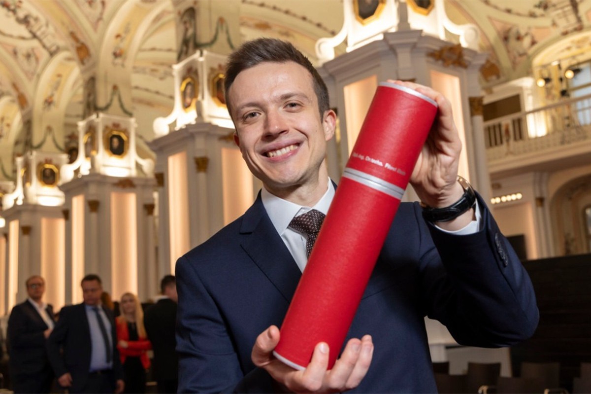 Doktor nauka Fikret Bašić iz Tuzle dobio nagradu od predsjednika Austrije