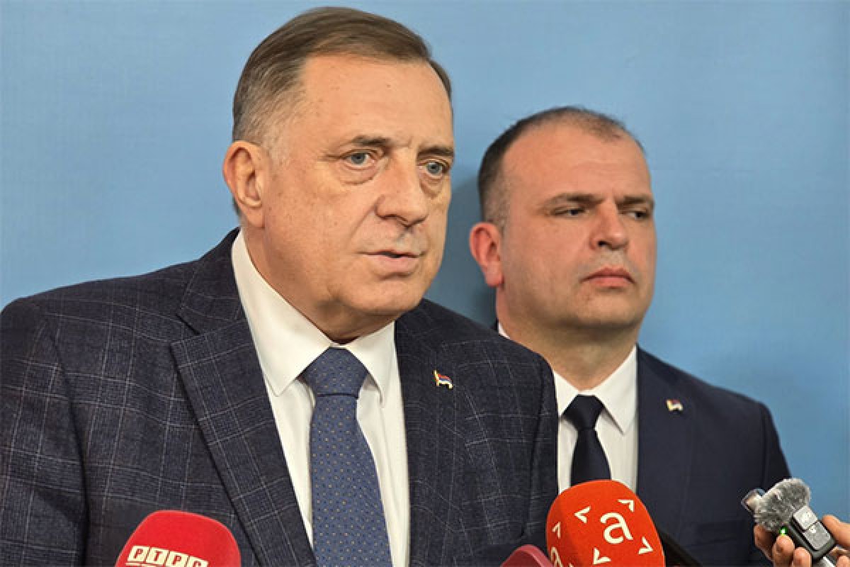 Dodik: "Neposlušnim radnicima" iz Srpske konfiskovati imovinu