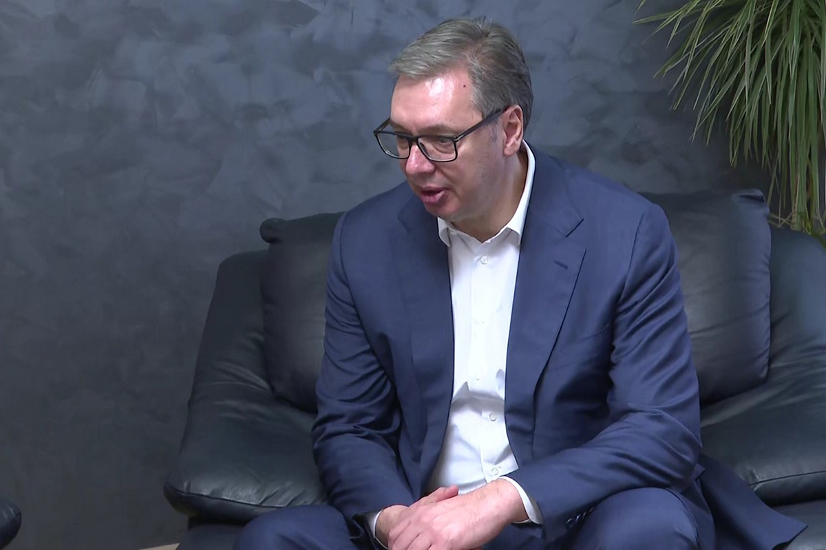 Vučić otkrio u kojem slučaju može doći do formiranja prelazne vlade