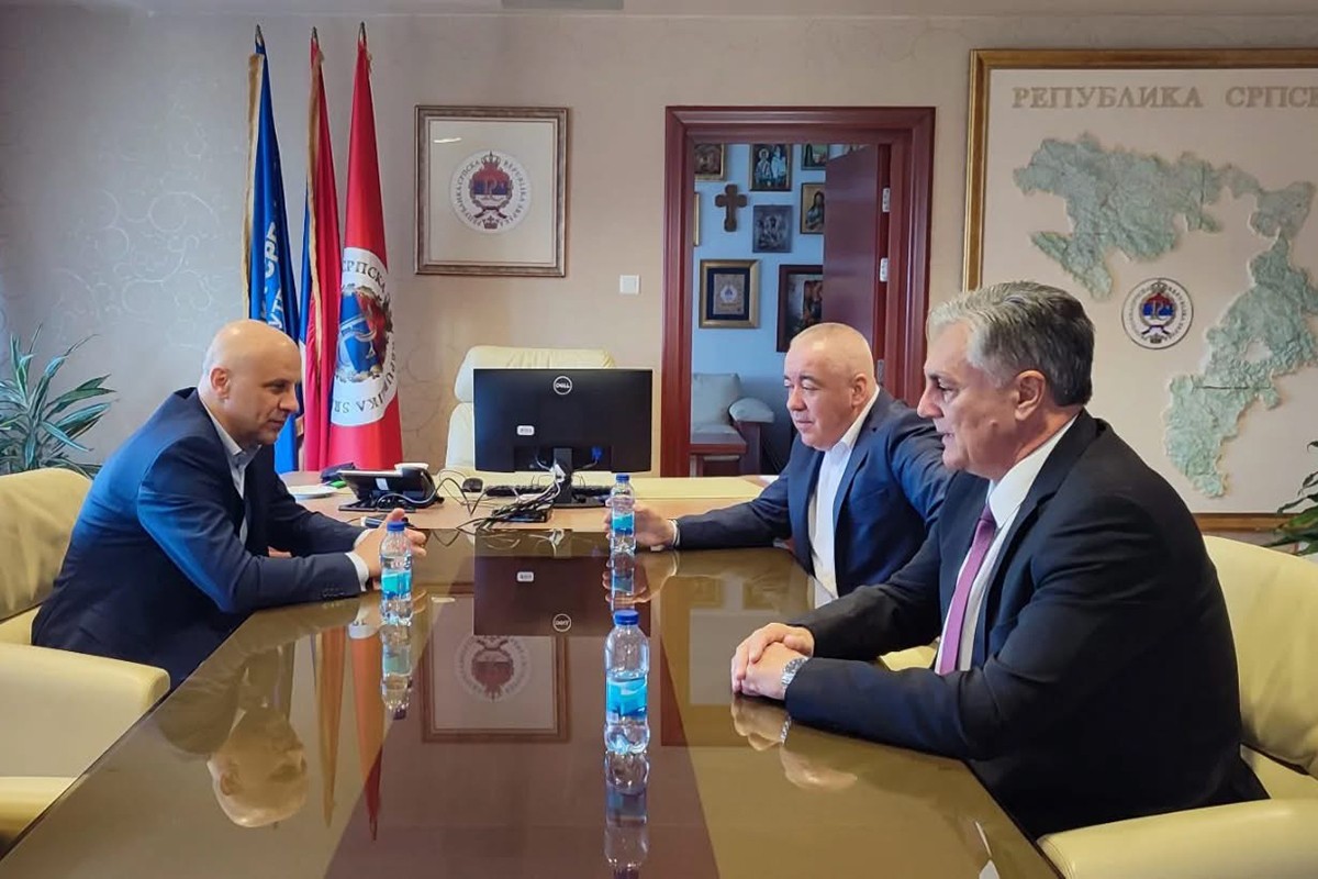 Ćulum se sastao sa Karanom i Kostreševićem