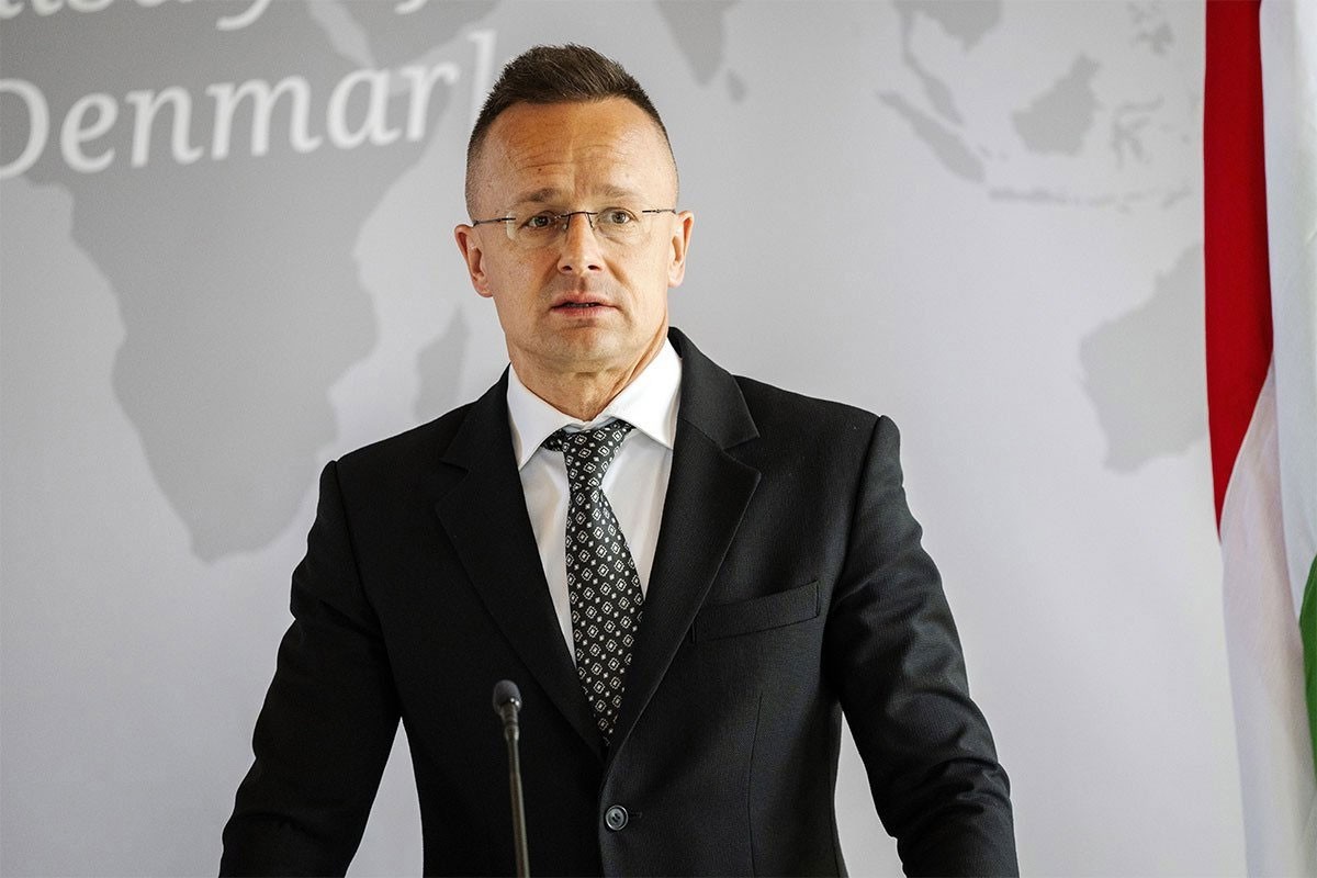Sijarto: Neprihvatljiva politika Kijeva prema Mađarima u Zakarpatju