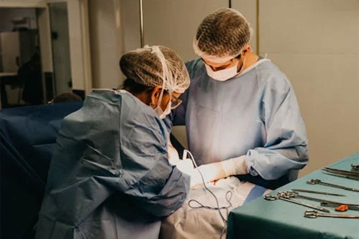 Žena preminula nakon liposukcije