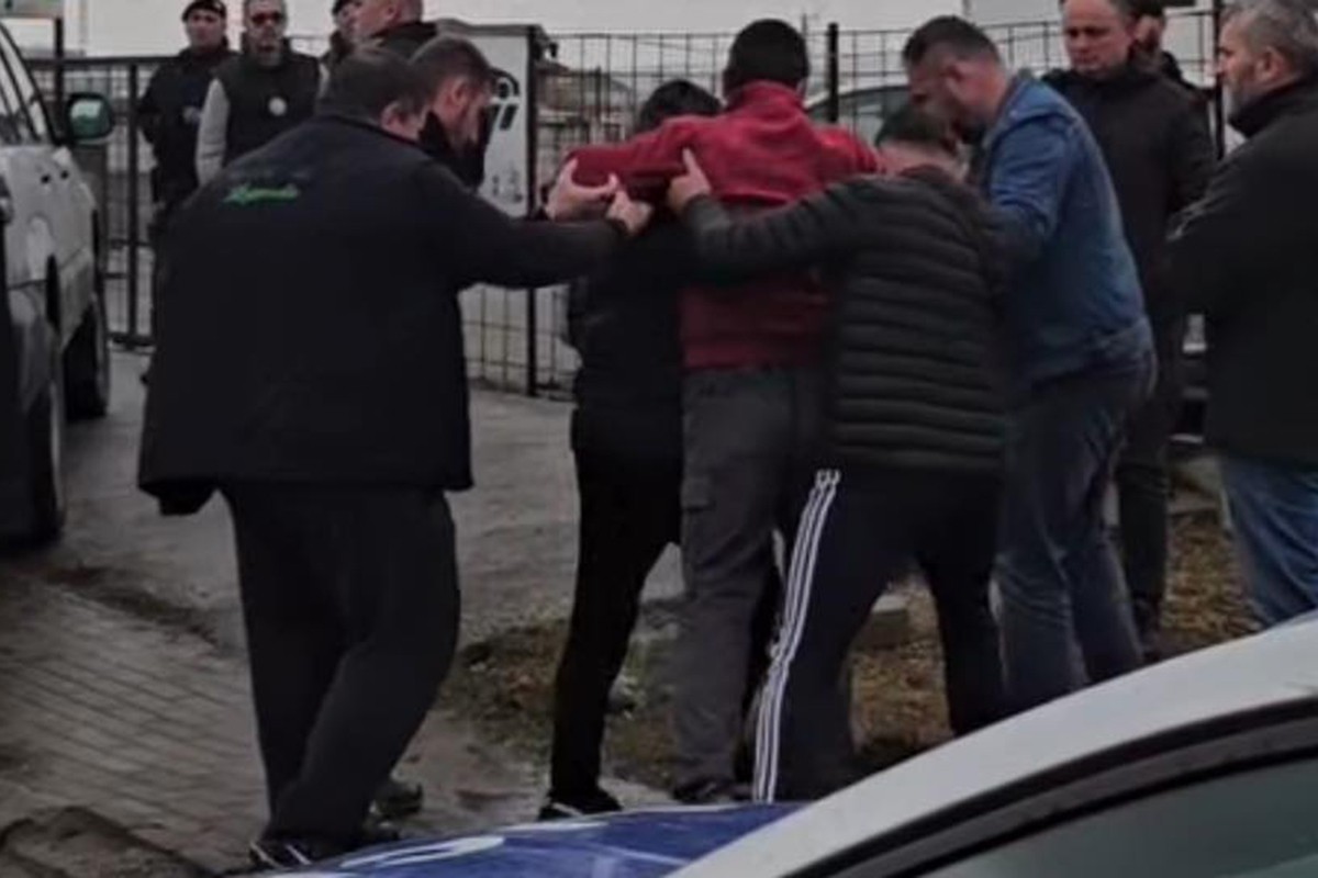 Djevojčica gledala ubistvo pekarke u Vučitrnu (VIDEO)