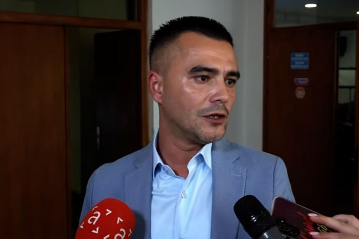 Načelnik Kozarske Dubice: Troje djece prevezeno u Dom zdravlja