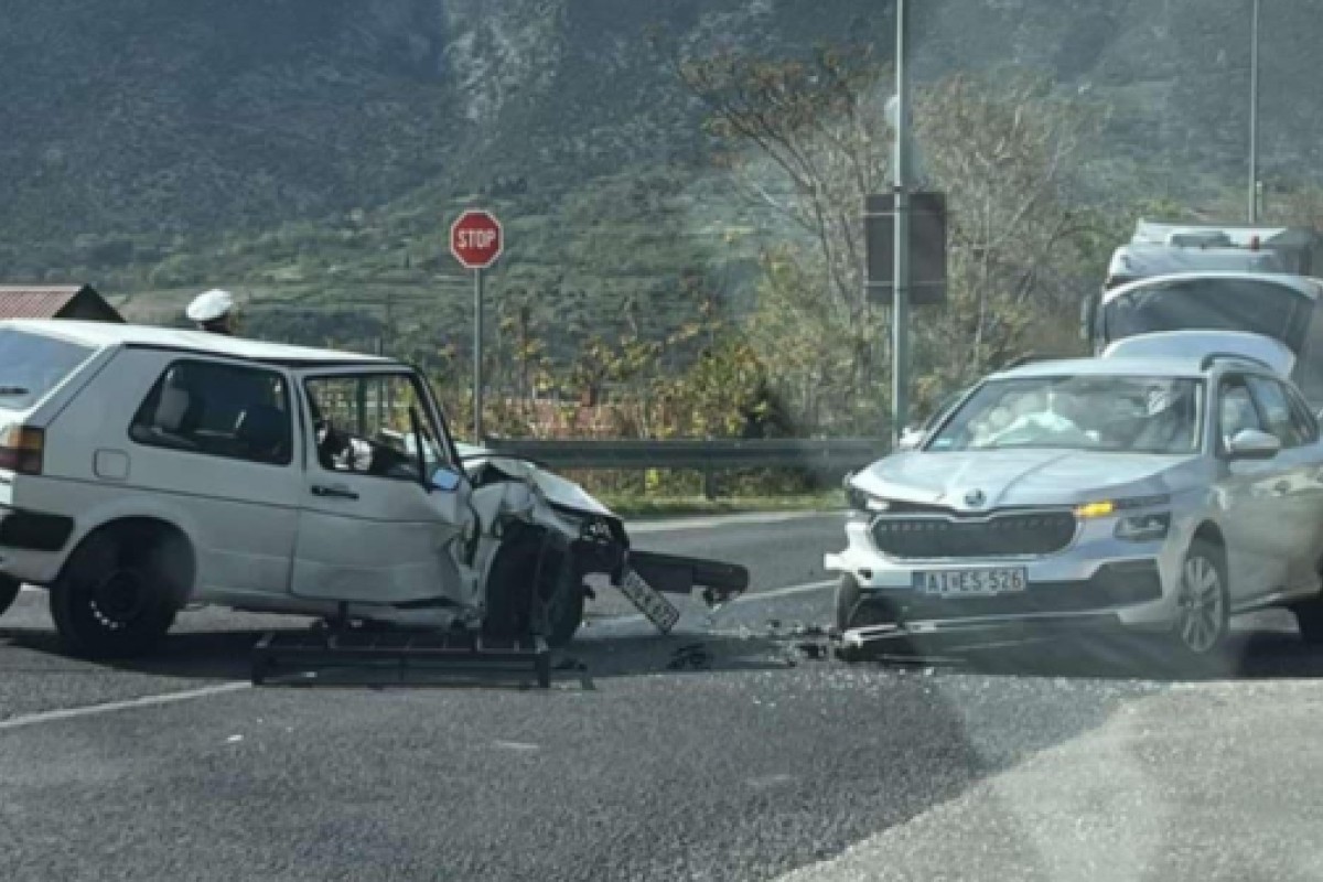 Nesreća kod Mostara, saobraćaj obustavljen Nesreća kod Mostara, saobraćaj obustavljen