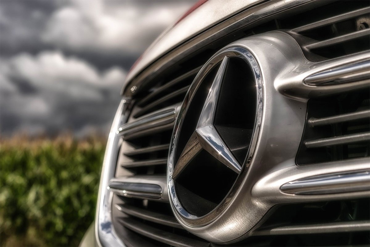 Mercedes u tajnosti promijenio logo