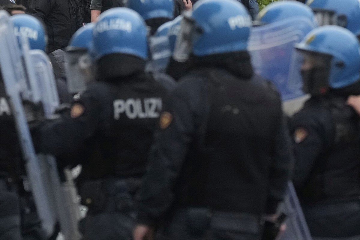 Neredi u zatvoru u Italiji, intervenišu specijalne snage