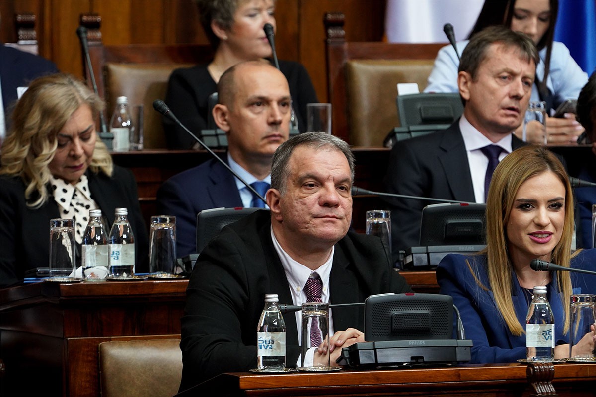 Dejanu Vuku Stankoviću pozlilo na sjednici Skupštine