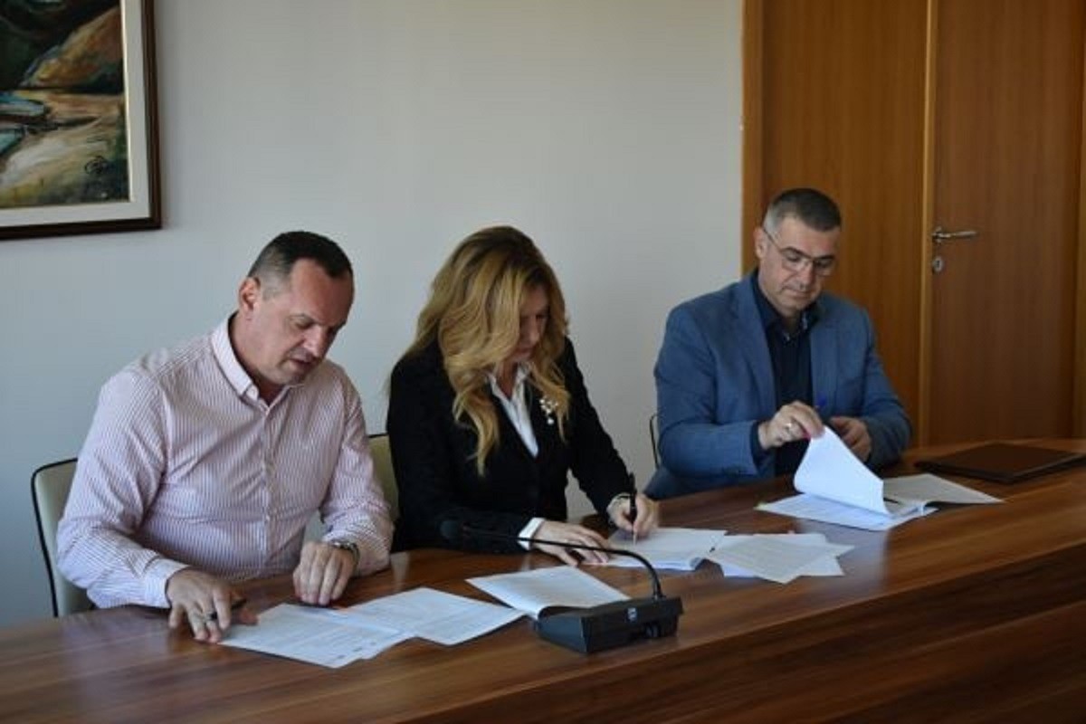 Fondovi apelovali za rasterećenje zdravstvenog sistema