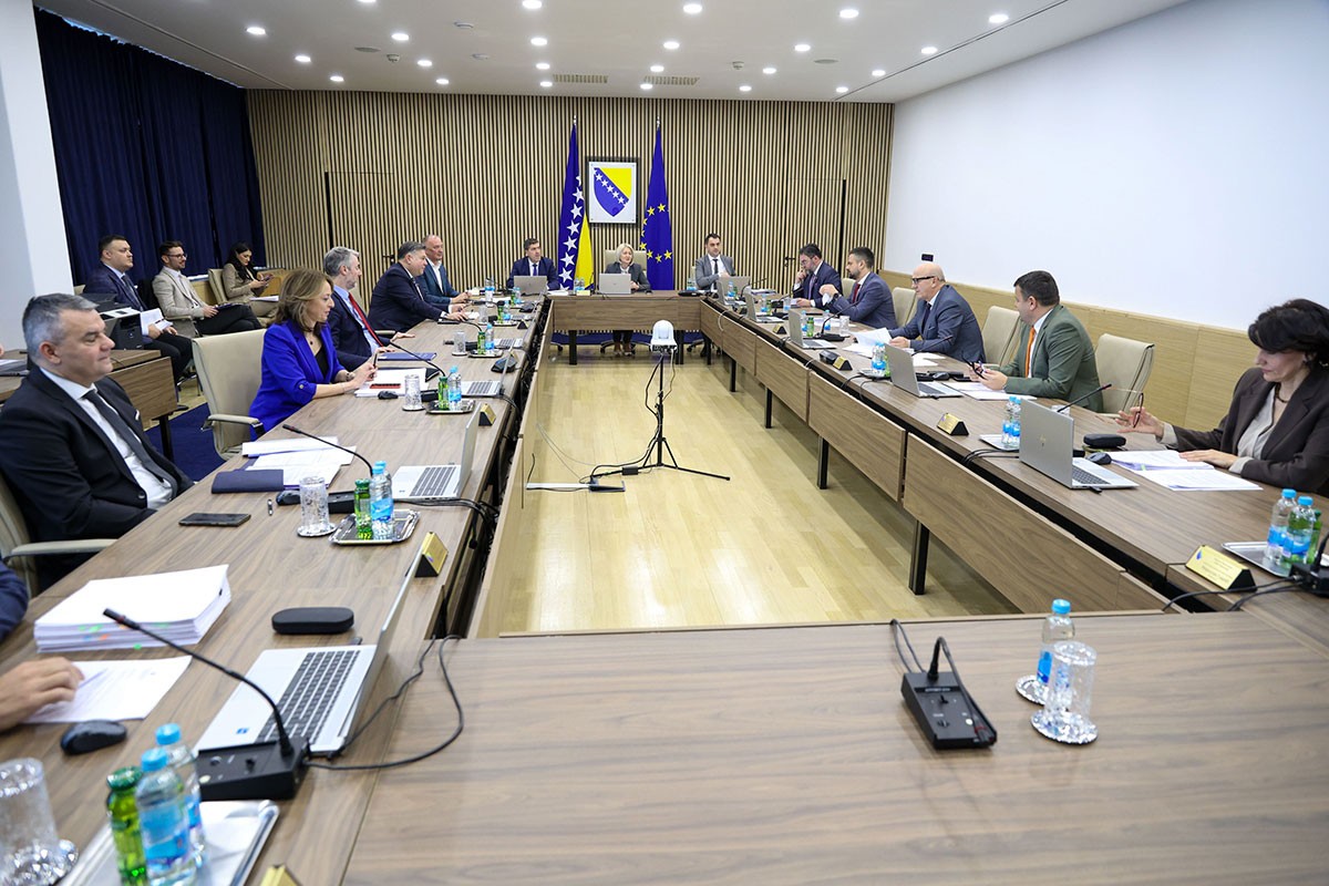 Pompezno najavljivana saradnja između stranaka iz RS i FBiH raspala se kao mjehur