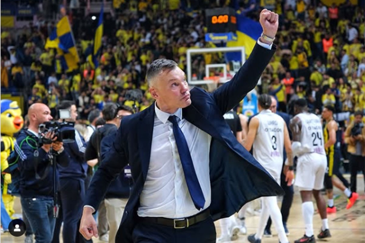 Fenerbahče deklasirao Pariz u četvrfinalu plej-ofa Evrolige