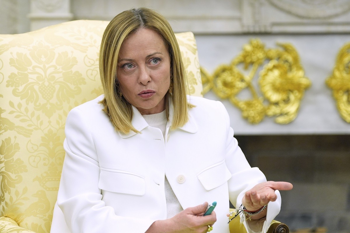 Melonijeva održala odvojene sastanke sa Orbanom i Starmerom