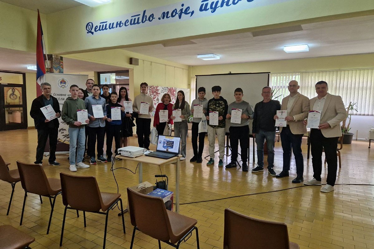 Takmičenje iz informatike: Pobjednici Teodora iz Gradiške i Marko iz Prnjavora