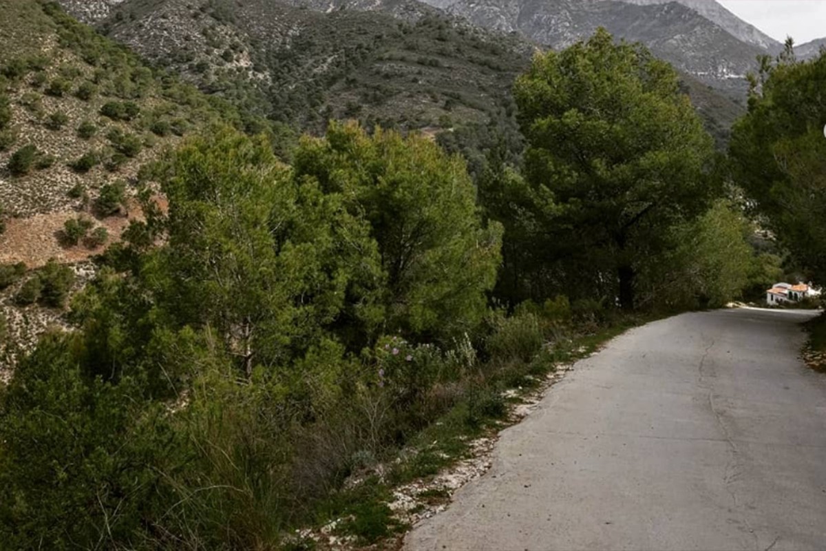 Zainatili su se i obnovili cijelo selo iz kog su vlasti protjerale sve stanovnike (FOTO, VIDEO)