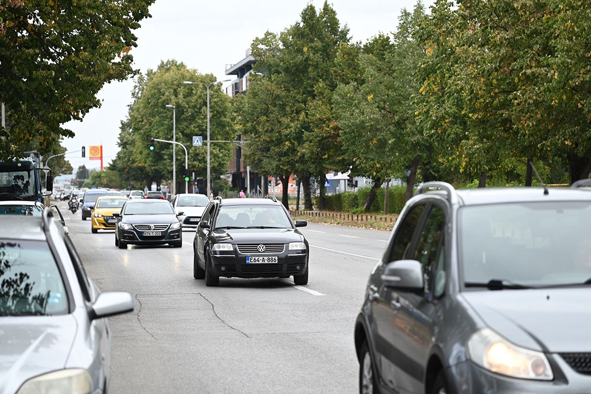 Polovni automobili uskoro jeftiniji u BiH?