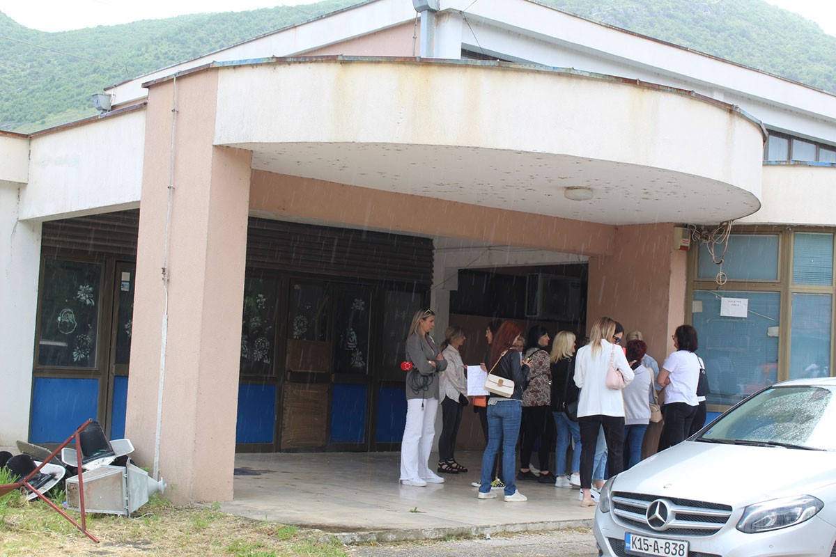 Radnice ponovo dobile otkaze, radile za 700 KM