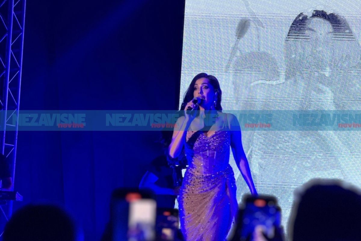 Tanja Savić priredila muzičku noć za pamćenje u Laktašima (FOTO/VIDEO)