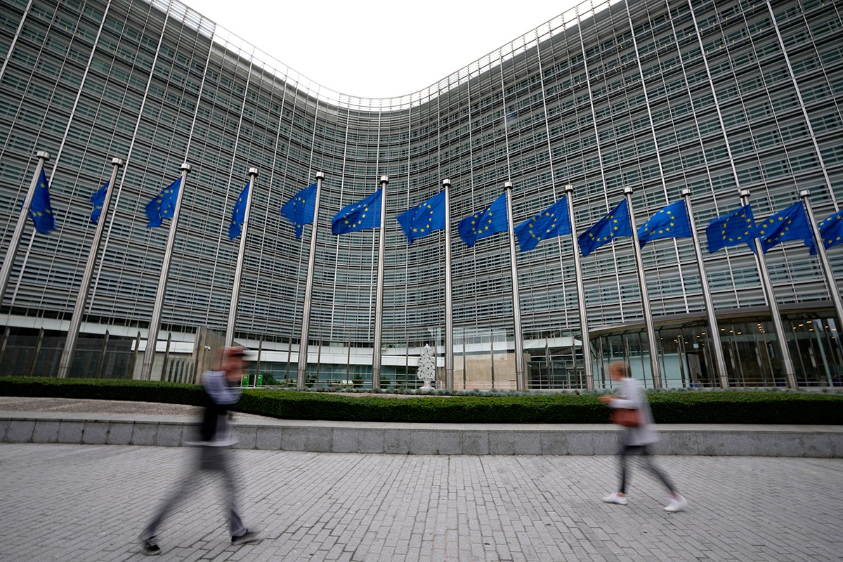 EU uvodi nove sankcije Rusiji: Na meti i Srbija
