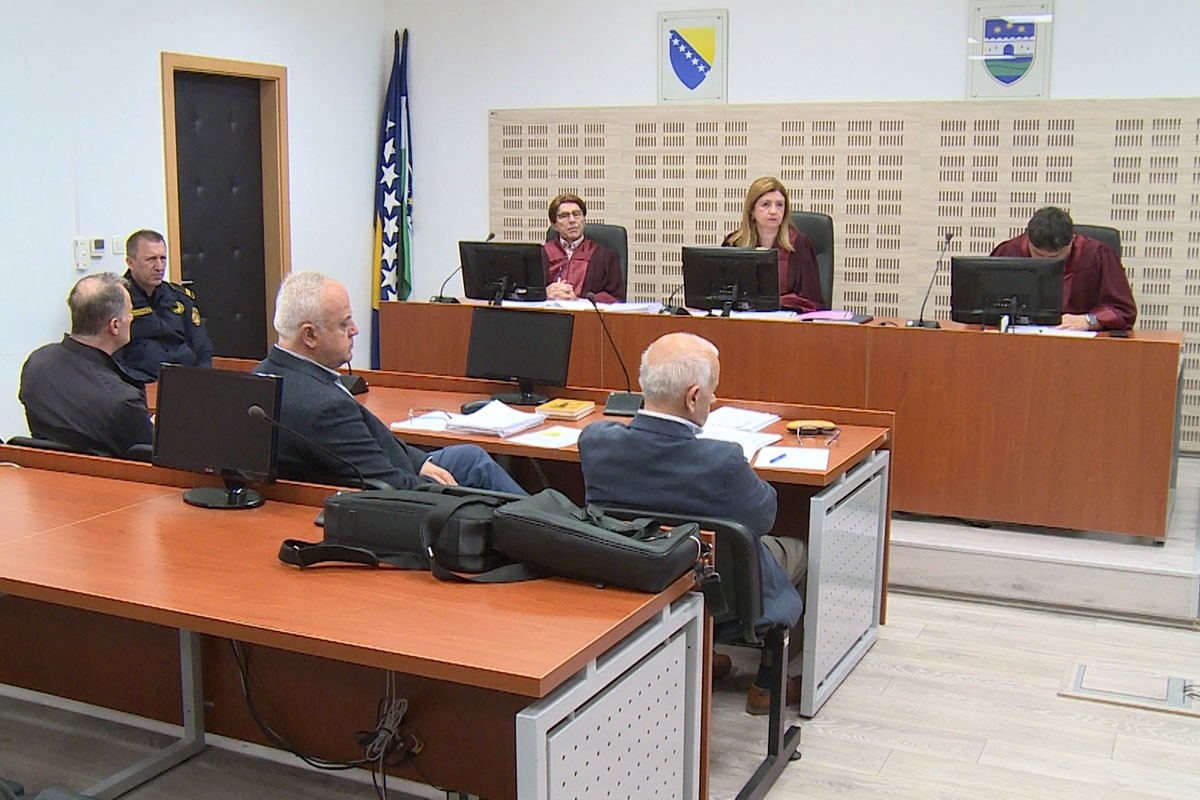 Iskazima forenzičara nastavljeno suđenje: Vukalić pucao iz kalašnjikova