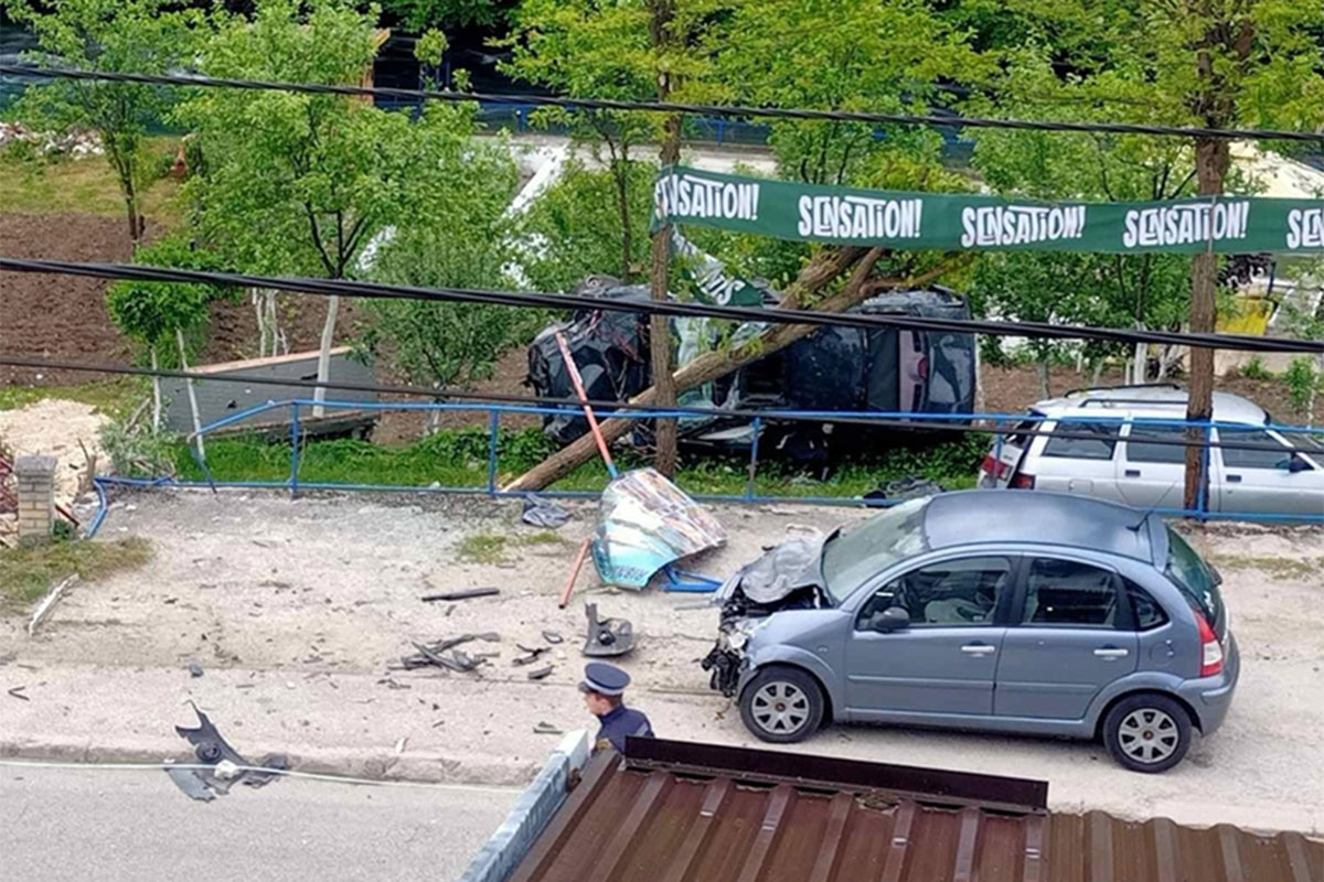 Automobilom se zabio u porodičnu kuću u Šipovu: "Mislili smo da je zemljotres"