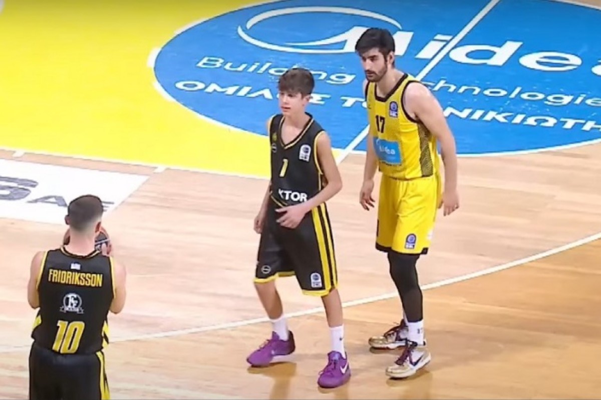 Razlog će vas raznježiti: Protivnik namjerno faulirao mladog (14) igrača (VIDEO)