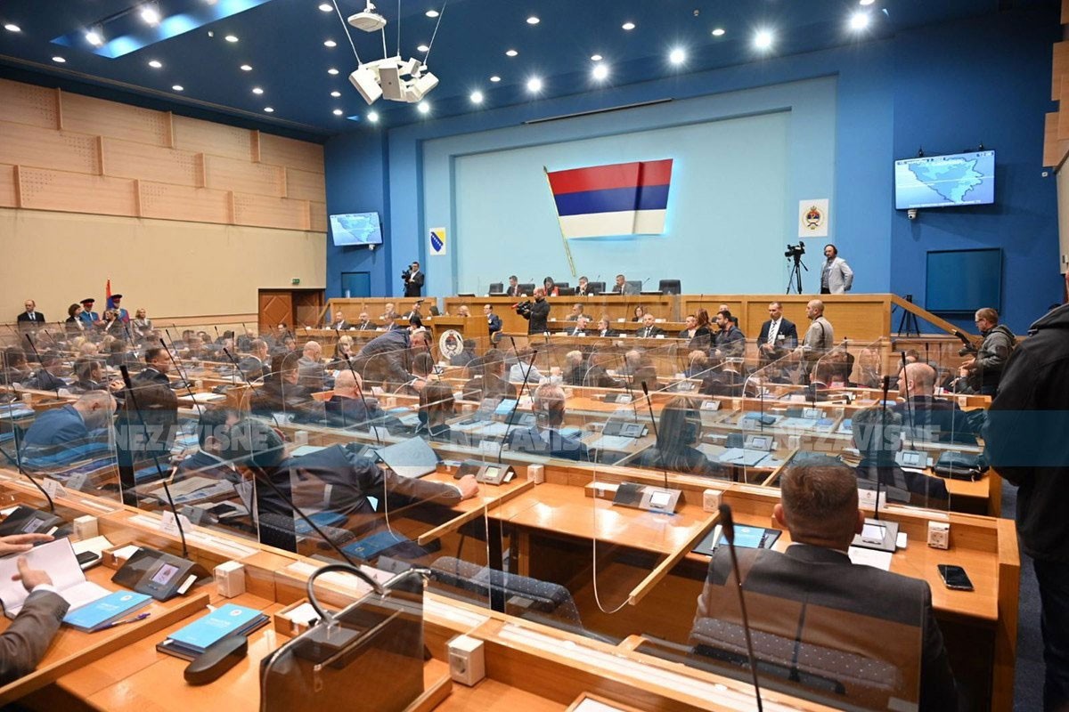 Narodna skupština RS usvojila zakon: Partije se više ne mogu finansirati iz budžeta