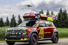 Ovaj Renault ispaljuje dronove i spasava živote (FOTO, VIDEO)
